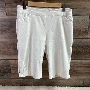 Briggs Petite Bermuda Stretch Summer Shorts, Ladies Size 10P, White